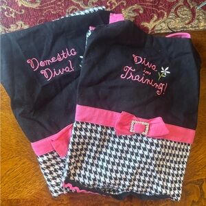 Chic Black and Pink Mom and Daughter Matching Apron with Houndstooth Skirt